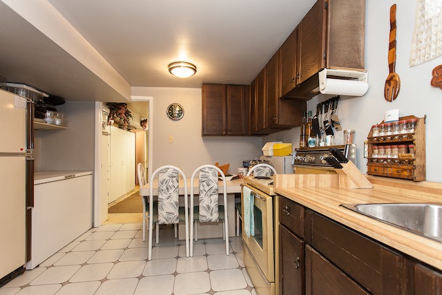 For Sale: 5 Bed Detached House Olde English Lane, Streetsville For Sale: 5 Bed Detached House Olde English Lane, Streetsville