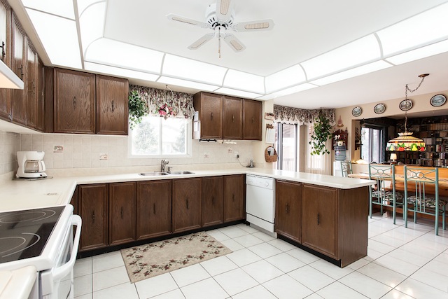 For Sale: 5 Bed Detached House Olde English Lane, Streetsville For Sale: 5 Bed Detached House Olde English Lane, Streetsville